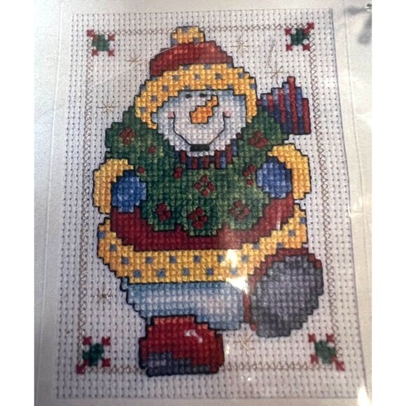 Design Works Christmas Cross Stitch Card Kit Santa Ornament 5"x7" Design DIY Cra - Picture 2 of 5